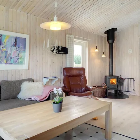 Сasa de vacaciones Mainart - 200m From The Sea By Interhome Grenå